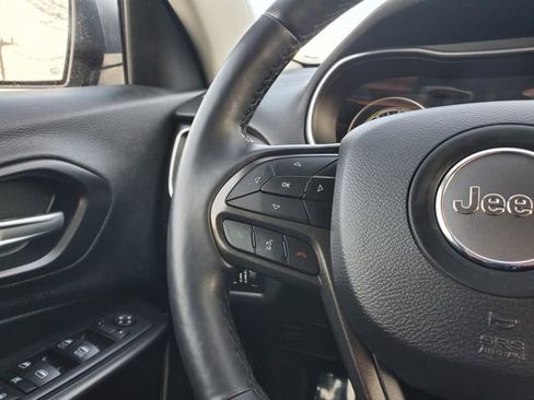 Certified 2020 Jeep Cherokee Trailhawk w/ Cold Weather Group image 12