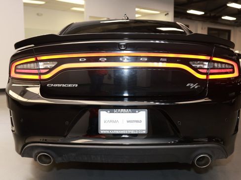 Used 2021 Dodge Charger R/T image 6