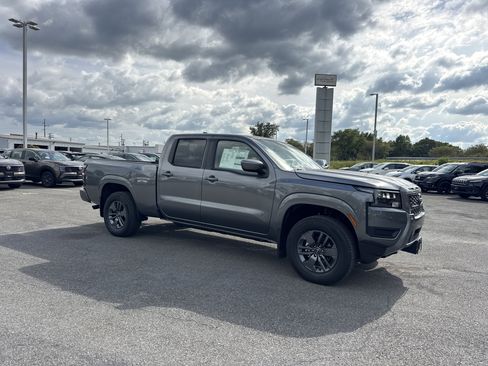 New 2026 Nissan Frontier SV w/ SV Convenience Package image 3