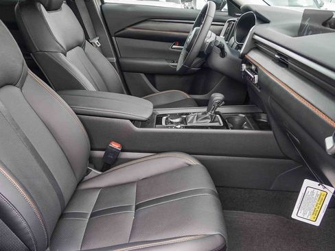 New 2026 MAZDA CX-50 AWD 2.5 S w/ Cargo Package image 19