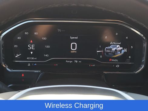 Used 2025 GMC Sierra 2500 SLT w/ SLT Convenience Package AWD/4WD image 34