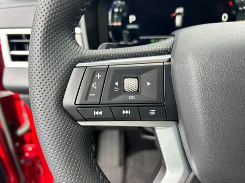 Used 2025 Mitsubishi Outlander SE AWD/4WD image 22