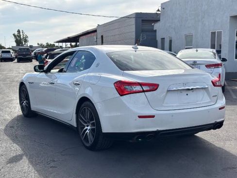 Used 2017 Maserati Ghibli RWD image 6