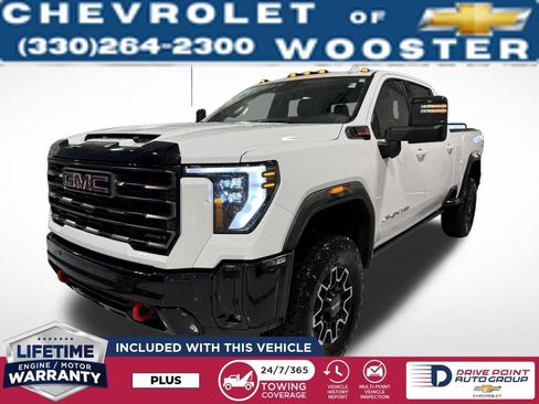 Used 2025 GMC Sierra 2500 AT4X image 1