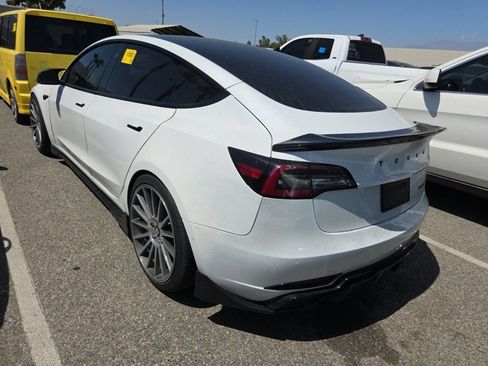Used 2022 Tesla Model 3 Long Range AWD/4WD image 2