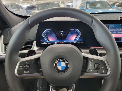 Used 2025 BMW X1 xDrive28i w/ M Sport Package image 8
