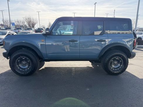 New 2025 Ford Bronco Badlands image 13