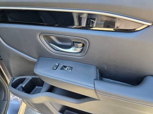 Certified 2023 Honda Pilot Touring image 26