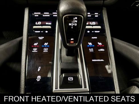 Used 2019 Porsche Cayenne E-Hybrid AWD/4WD image 28