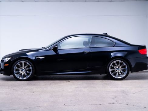 Used 2011 BMW M3 Coupe RWD image 4