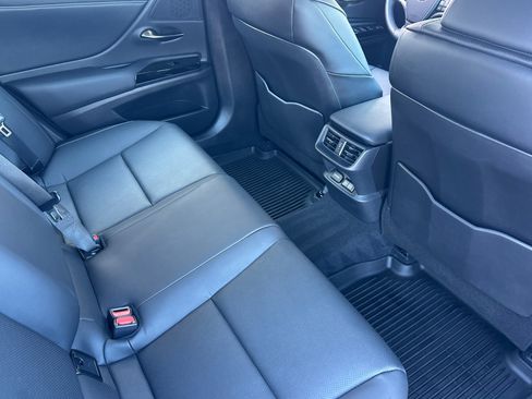 Certified 2025 Lexus ES 350 w/ Premium Package FWD image 29