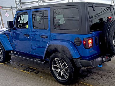 Used 2024 Jeep Wrangler Sport S w/ Convenience Group image 6