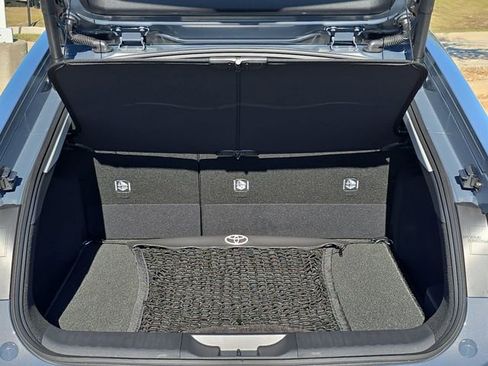 New 2026 Toyota Prius Plug-In Hybrid image 12