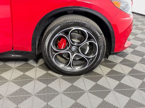 Used 2025 Alfa Romeo Stelvio Sprint w/ Veloce Package image 11