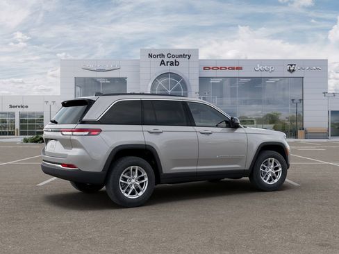 New 2025 Jeep Grand Cherokee Laredo X w/ Trailer Tow Package image 4