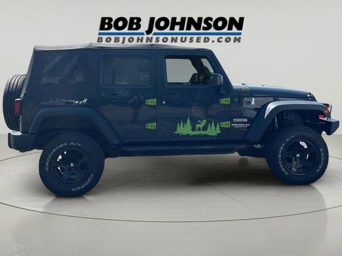Used 2017 Jeep Wrangler Unlimited Sport w/ Quick Order Package 24S AWD/4WD image 2