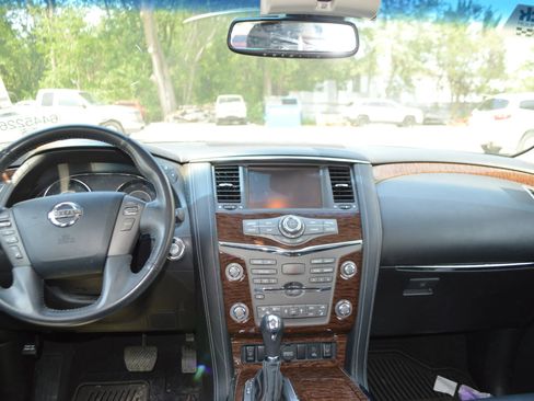 Used 2017 Nissan Armada SL AWD/4WD image 18