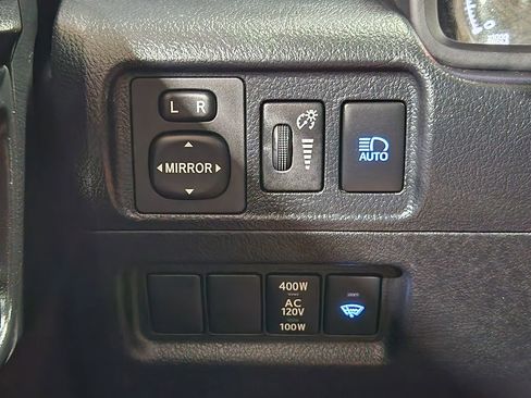 Used 2022 Toyota 4Runner TRD Off-Road Premium AWD/4WD image 43