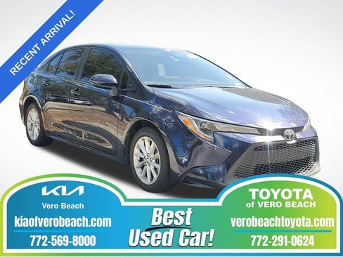 Used 2021 Toyota Corolla LE w/ LE Convenience Package image 1