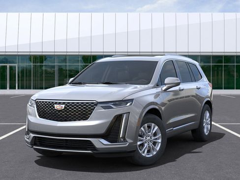New 2025 Cadillac XT6 Luxury image 6