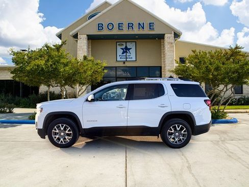 Used 2023 GMC Acadia SLT image 2