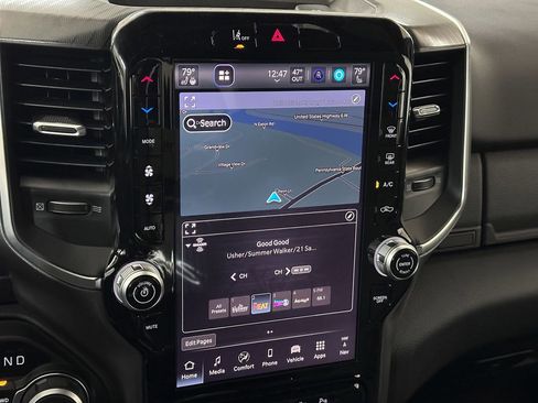 New 2026 RAM 1500 4x4 Crew Cab image 33