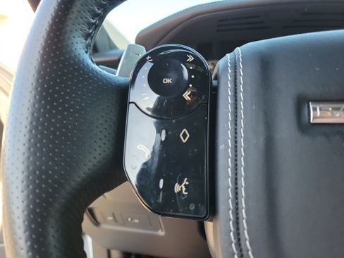 Used 2022 Land Rover Range Rover Sport SVR image 20