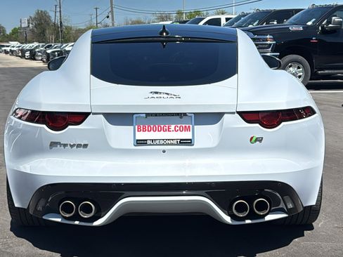 Used 2020 Jaguar F-TYPE R image 6