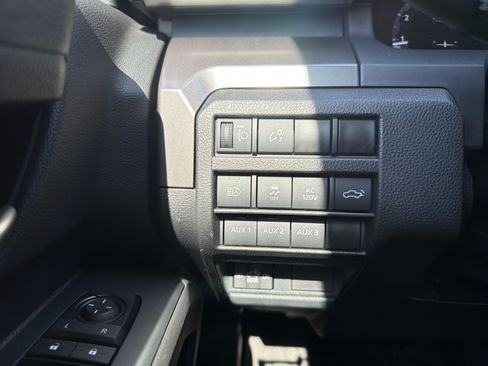 Used 2024 Toyota Tacoma TRD Off-Road w/ TRD Off Road Premium Package AWD/4WD image 13