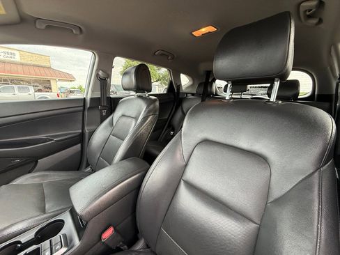 Used 2017 Hyundai Tucson SE Plus image 18