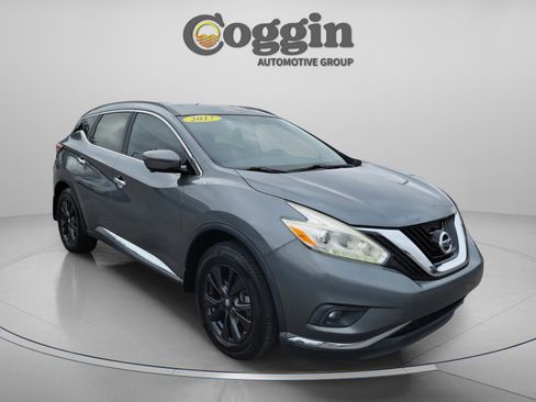 Used 2017 Nissan Murano SV w/ Premium Plus Package image 4