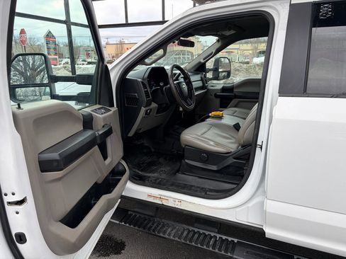 Used 2020 Ford F550 4x4 Crew Cab Super Duty image 14