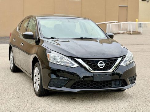 Used 2019 Nissan Sentra S FWD image 1