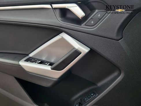 Used 2023 Audi Q3 2.0T Premium image 24