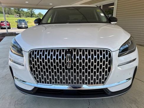 Used 2023 Lincoln Corsair AWD w/ Equipment Group 101A image 11