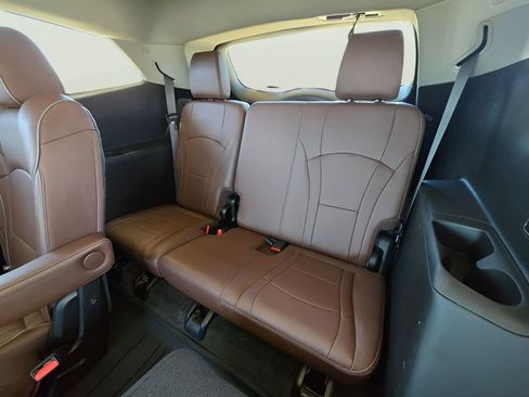 Used 2019 Buick Enclave Avenir w/ Avenir Technology Package image 30