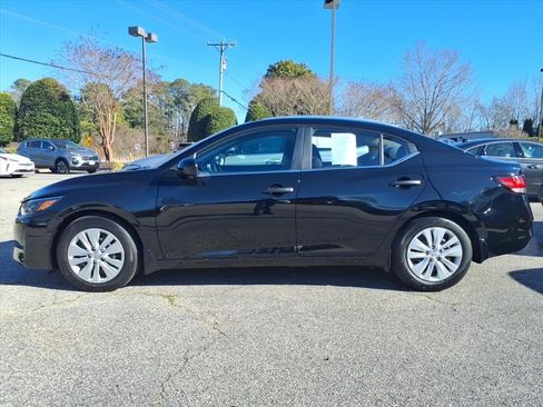 Used 2025 Nissan Sentra S image 24