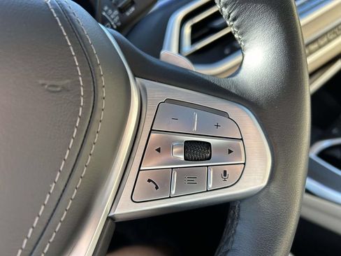 Used 2022 BMW X7 xDrive40i AWD/4WD image 29