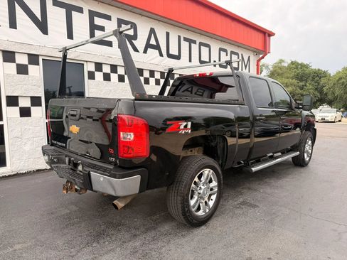 Used 2014 Chevrolet Silverado 2500 LTZ w/ LTZ Plus Package AWD/4WD image 7