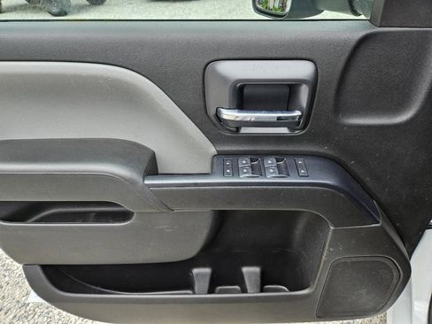 Used 2019 Chevrolet Silverado 2500 W/T AWD/4WD image 19