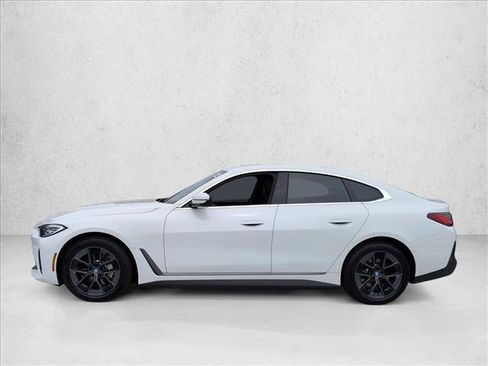 Used 2023 BMW i4 eDrive35 w/ Premium Package RWD image 9