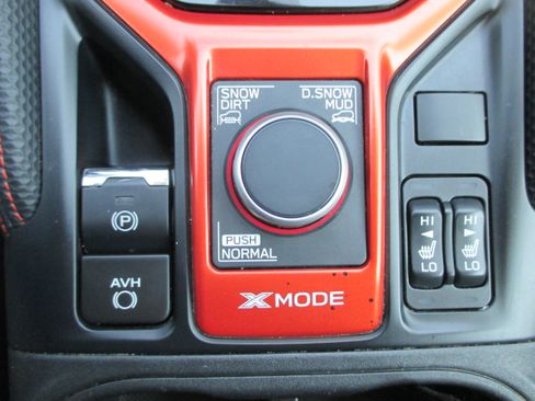 Used 2020 Subaru Forester Sport AWD/4WD image 27