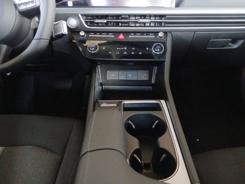 New 2026 Hyundai Sonata SEL FWD image 11