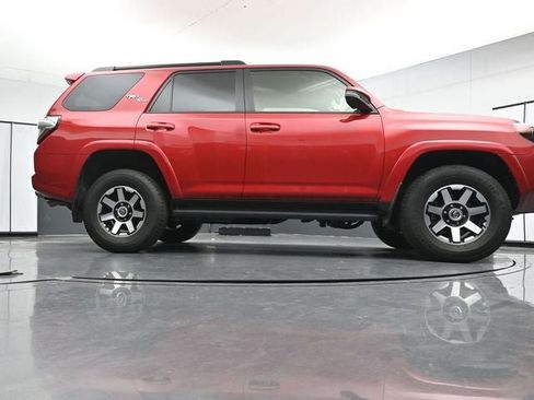 Used 2024 Toyota 4Runner TRD Off-Road Premium AWD/4WD image 34