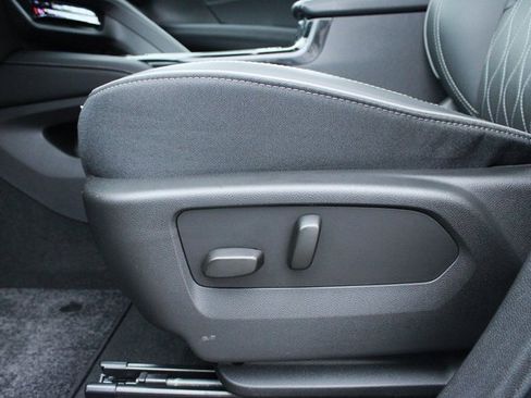 Used 2023 Buick Envision Avenir image 14