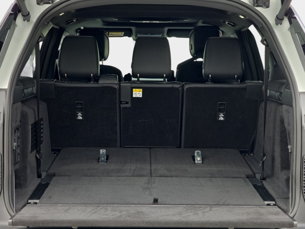 New 2026 Land Rover Discovery S AWD/4WD image 12