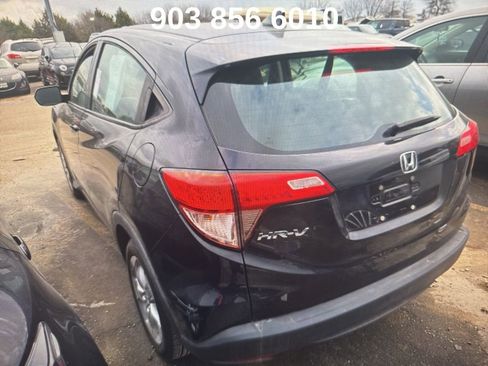 Used 2016 Honda HR-V LX image 3