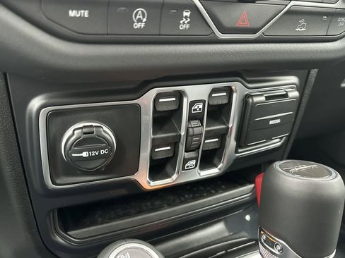 New 2026 Jeep Gladiator Sport image 23