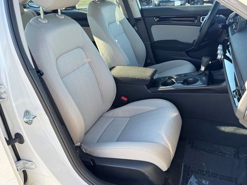 Certified 2024 Honda Civic EX image 12