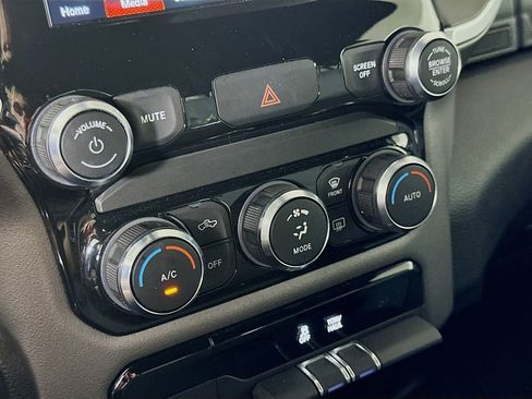 Used 2022 RAM 1500 Big Horn image 26